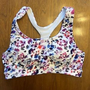 DSG medium support sport bra.